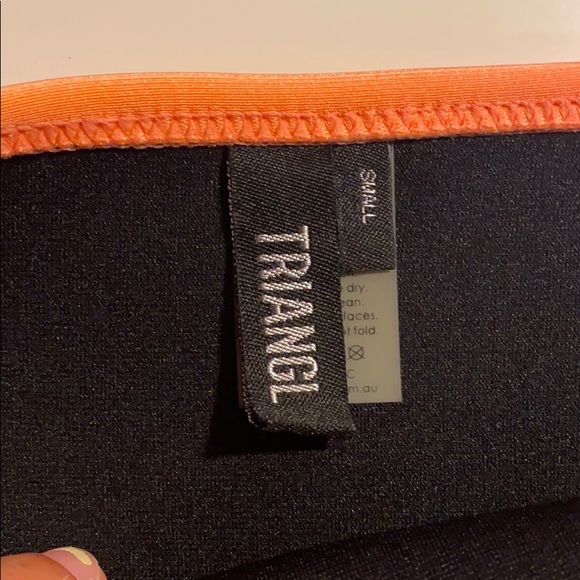 orange triangl bottoms 🍊🤩 - Picture 2 of 4